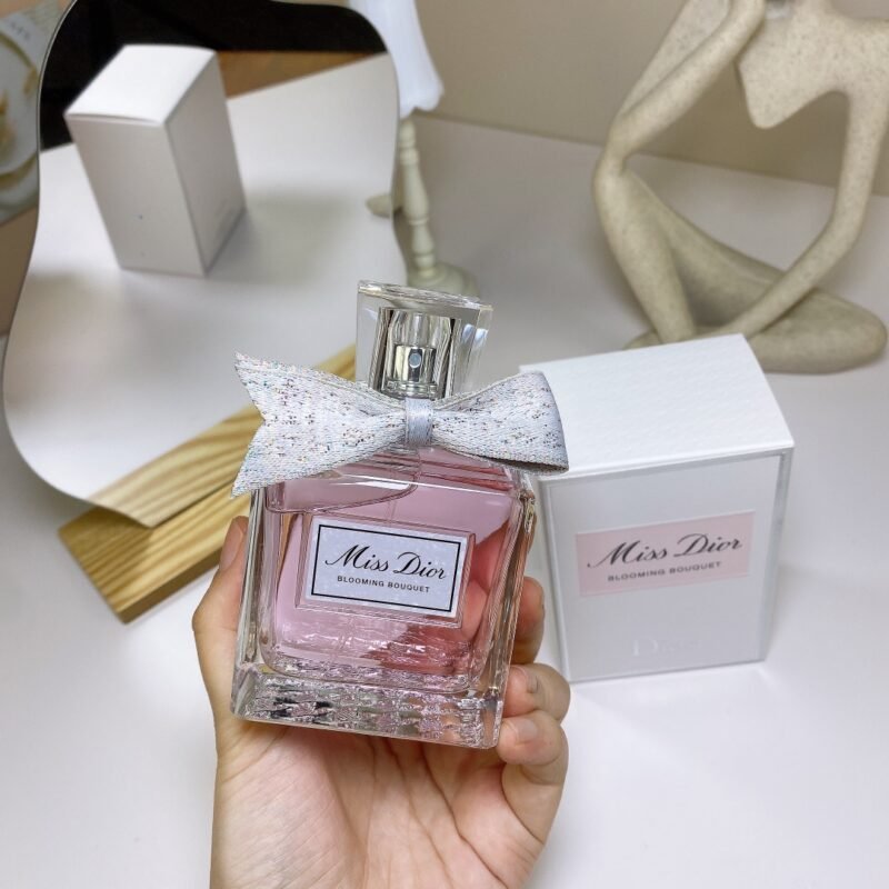 Dior Haute Couture Dress Ribbon 2023 Edition Sweetheart Miss Perfume 100ml