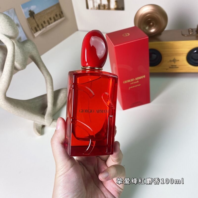 Giorgio Armani Si Passione Red Musk, 2025