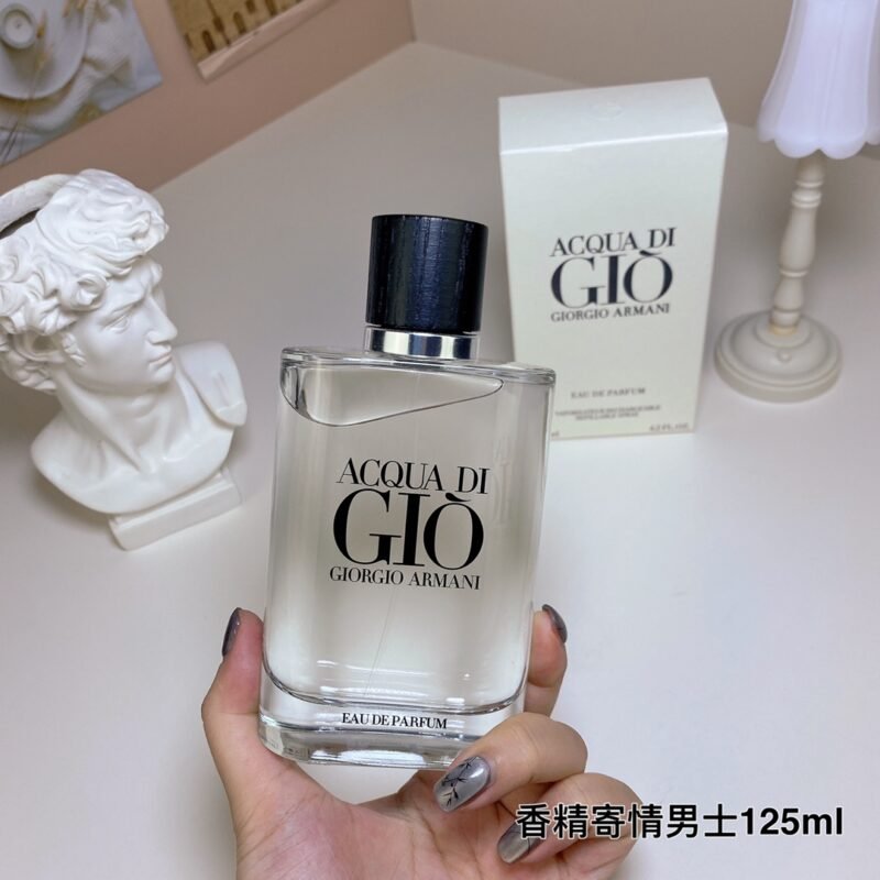 Giorgio Armani Acqua di Gio Eau de Parfum,2022